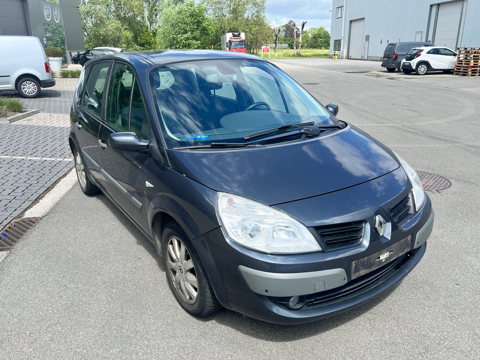 Renault Scenic 1.5 dCi, https://public.car-pass.be/vhr/bc85d9a8-22f4-4468-a6df-0489e1ec342b, Argent ou Gris, Achat, Entreprise