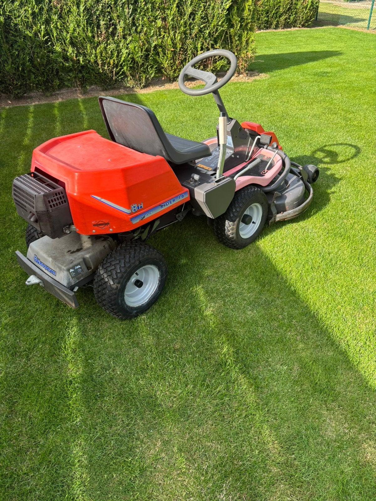 Husqvarna rider 16.  Hydrostat, Ophalen, Gebruikt