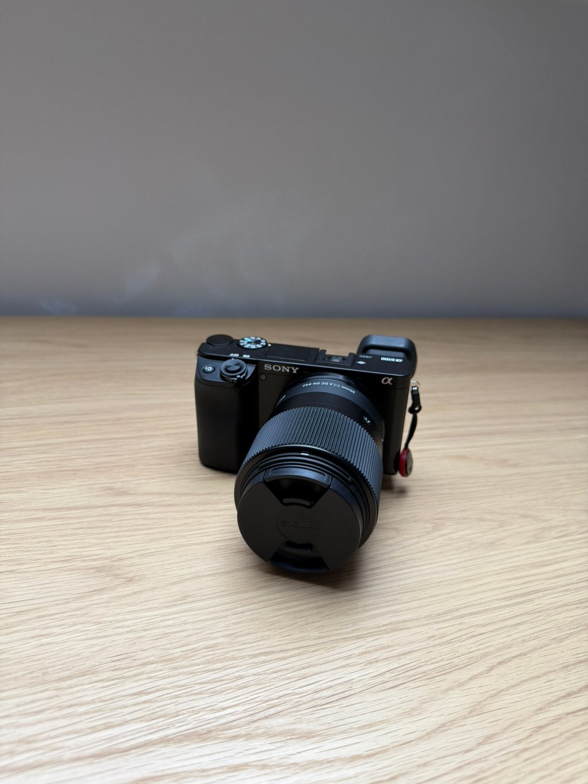 Sigma 30mm f1.4 - nieuwstaat, TV, Hi-fi & Vidéo, Enlèvement ou Envoi, Comme neuf
