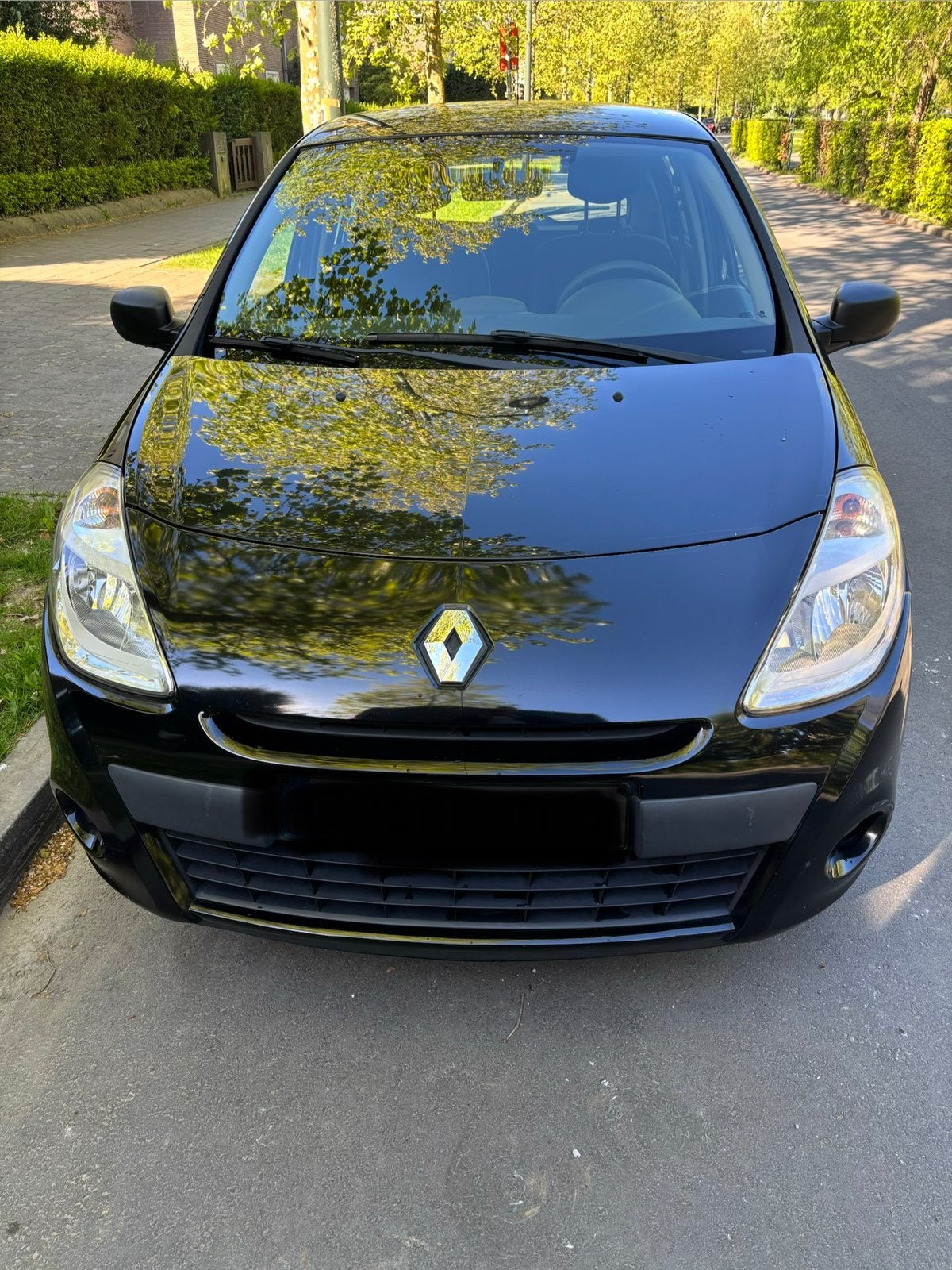 Renault clio 1.2 essence 142000km annee 2014 airco…, Auto's, Euro 5, Stof, Zwart, Zwart