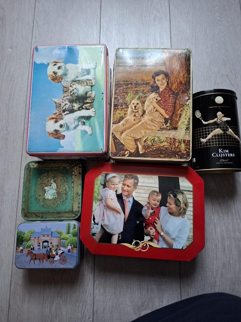 Vintage blikken dozen, Ophalen