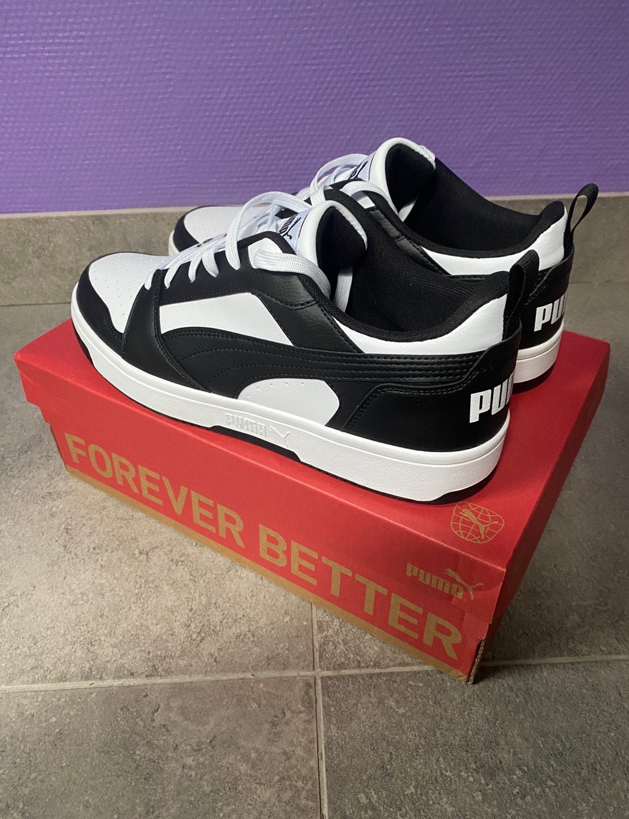 Nouvelles baskets PUMA blanc-noir taille 44.5, Enlèvement, Neuf, Baskets