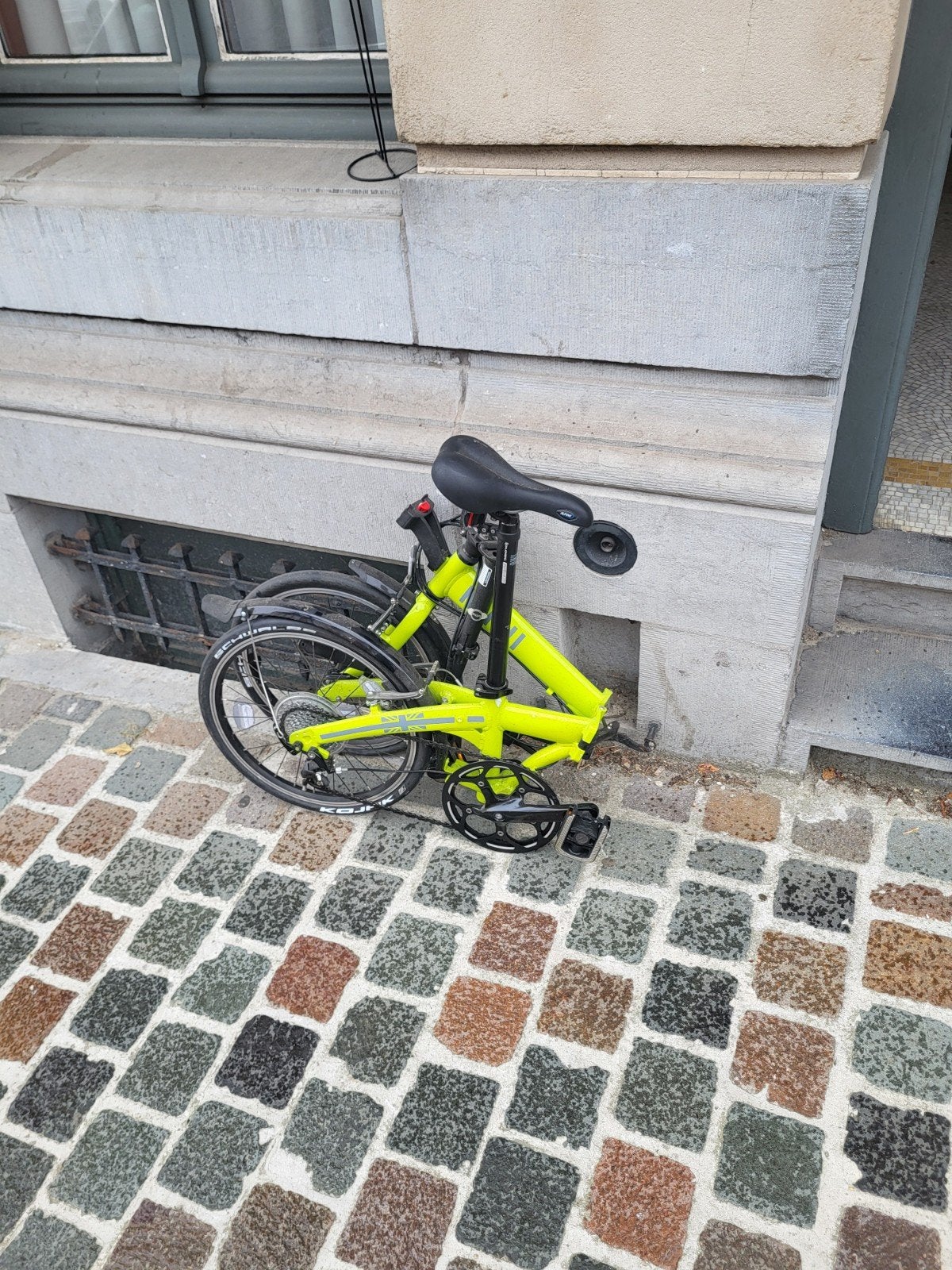 Vélo pliable Mini cooper, Enlèvement
