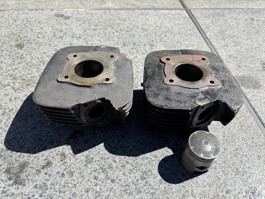 Suzuki er e21 2x cilinder 65cc snel, Fietsen en Brommers, Brommeronderdelen | Algemeen, Ophalen, Zo goed als nieuw, Cilinder