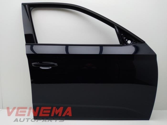 Portière 4portes avant droite d'un Skoda Kamiq (LF9X), Utilisé, Skoda, Porte, -