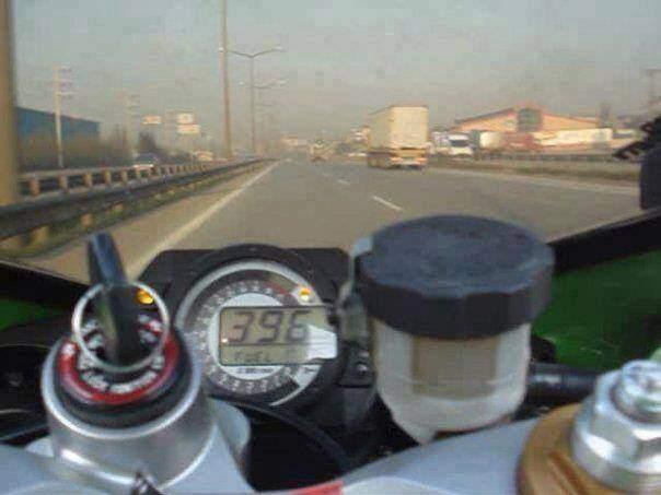 Aankoop motoren, zonder technische keuring @motomobilia, Ophalen