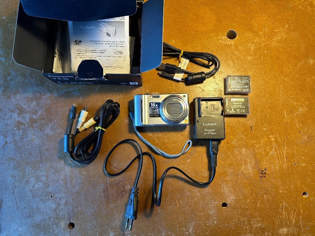 Panasonic Lumix TZ-8, Handleiding, Gebruikt, Panasonic, 8 keer of meer