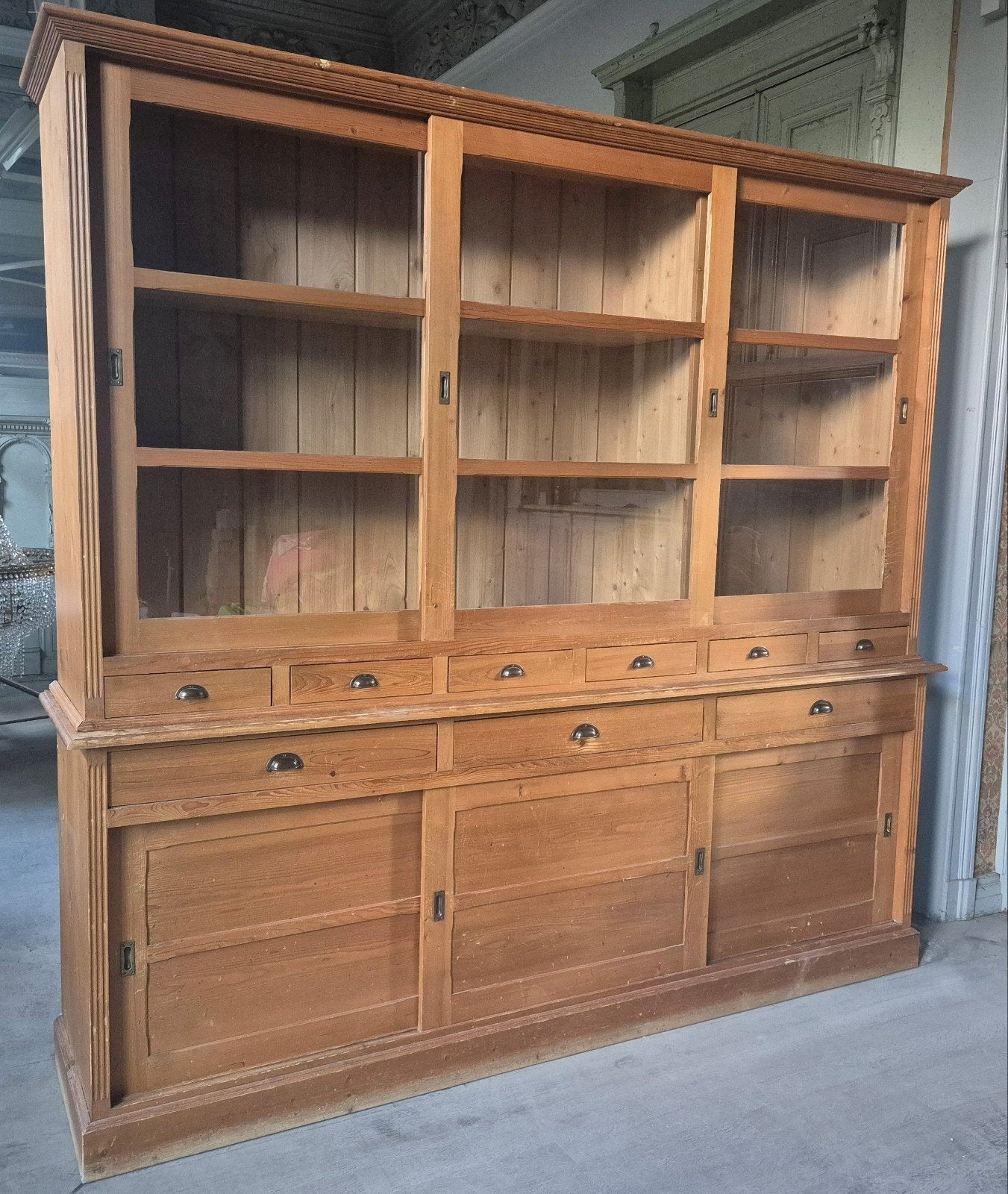 grote kast, Ophalen, Gebruikt, 200 cm of meer, Klassiek