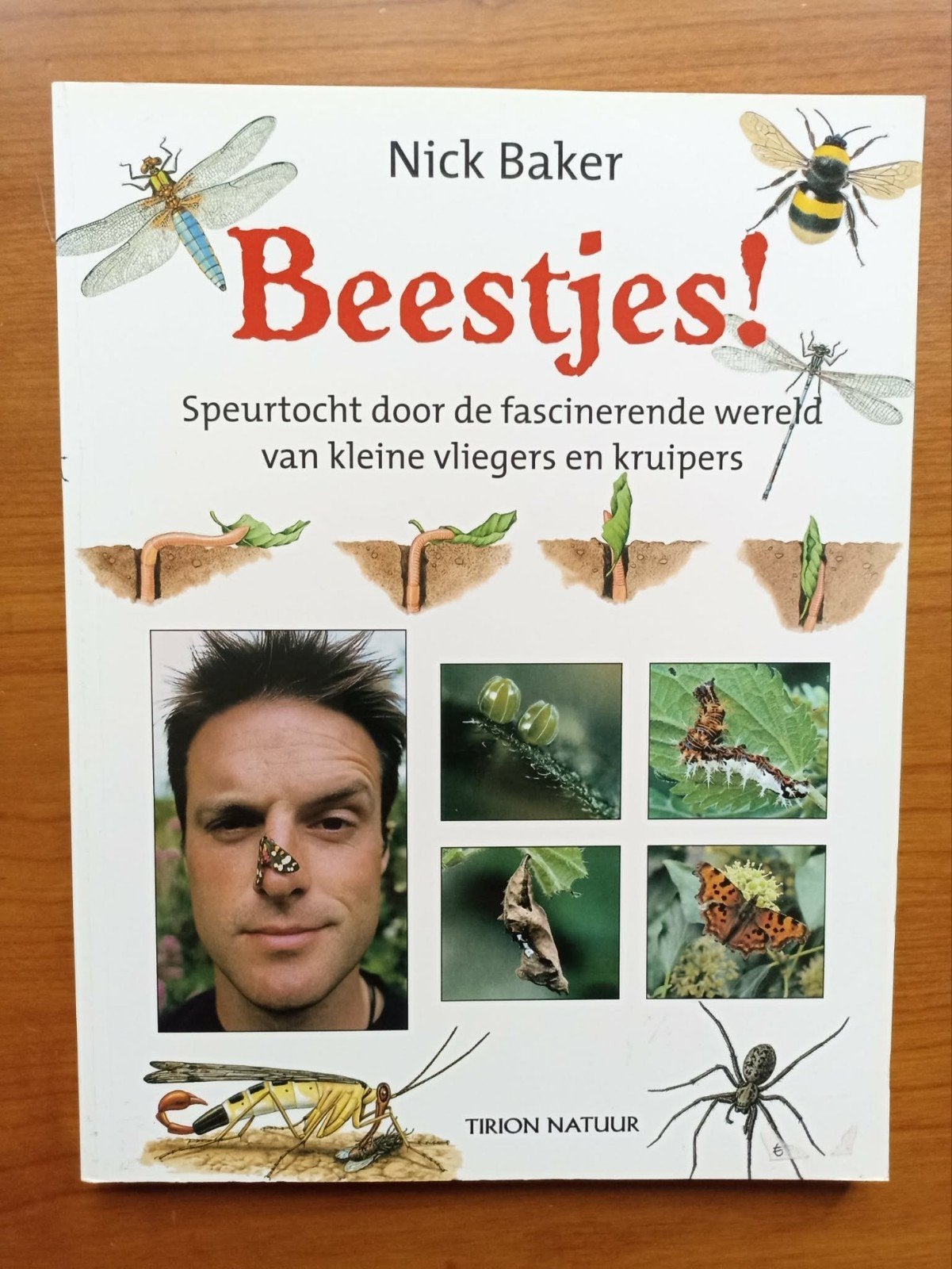 Nick Baker boek, beestjes!, Boeken, Ophalen of Verzenden
