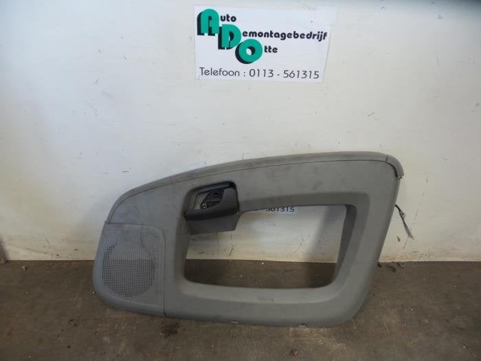 Portierbekleding 2Deurs rechts van een Peugeot Boxer, Auto-onderdelen, Interieur en Bekleding, Gebruikt, -, -, Ophalen of Verzenden
