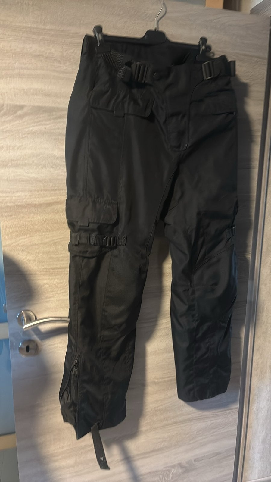 Pantalon homme moto, Motos, Enlèvement