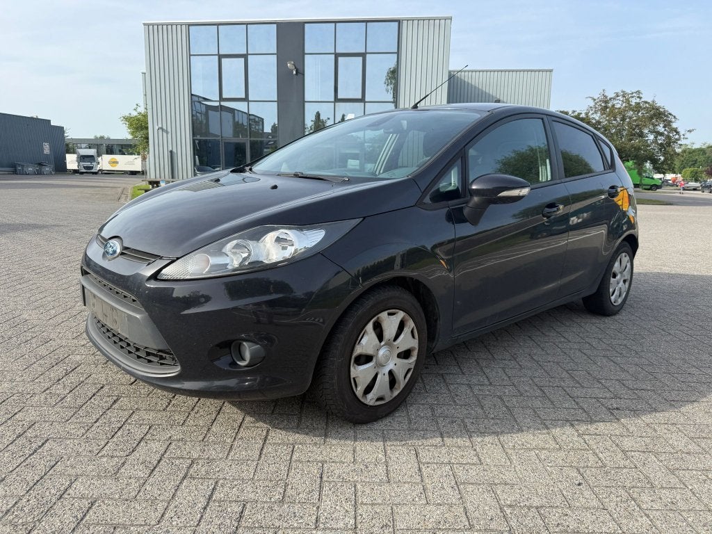 Ford fiesta 1.6 diesel bj 2010 190000 km enkel export, Autos, Ford, Euro 5, Achat, 1590 cm³, Entreprise