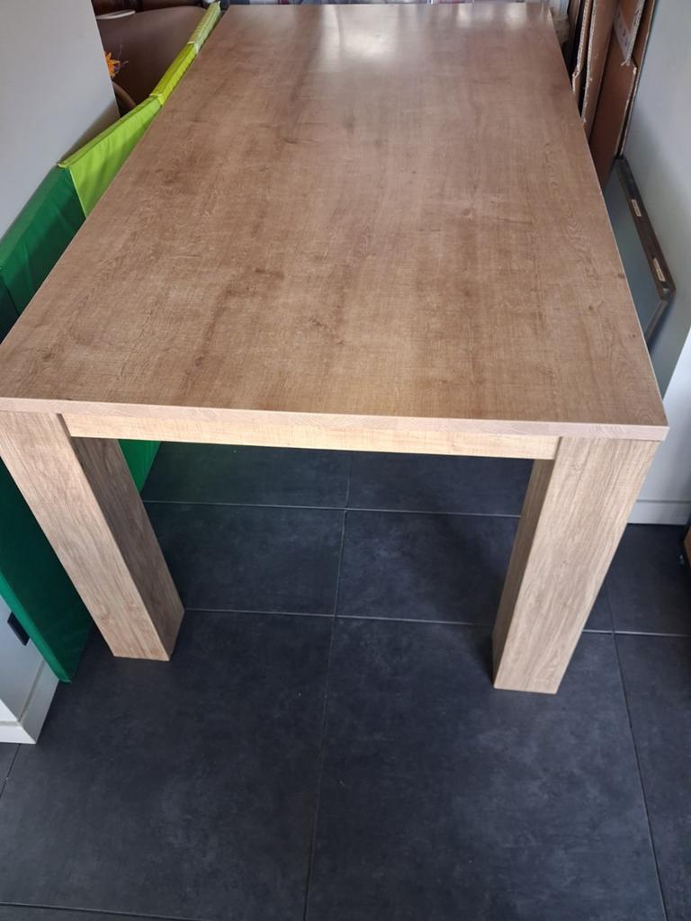 Meuble TV + table (30 euros pour tout), Enlèvement