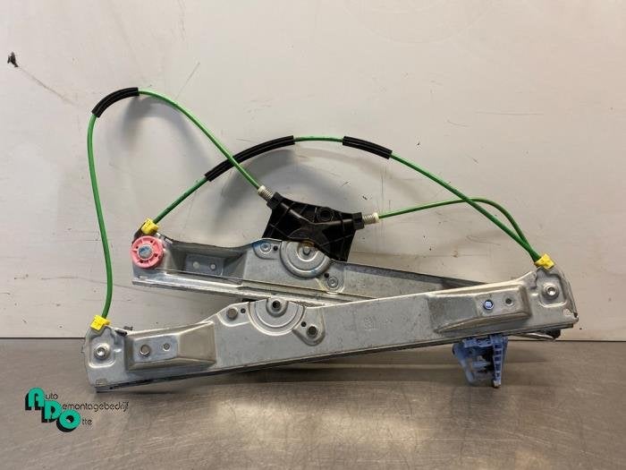 Mécanique vitre 2portes avant gauche d'un Opel Corsa (Corsa, -, Opel, 3 mois de garantie, Utilisé