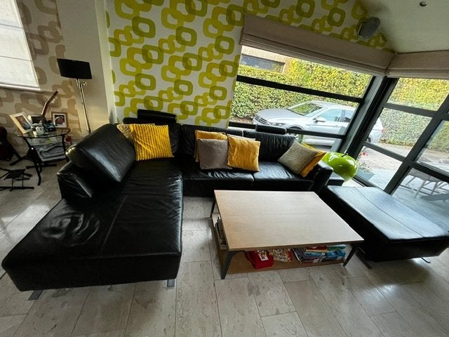 Zwart leder hoeksalon, Enlèvement, Utilisé, Cuir, Modern