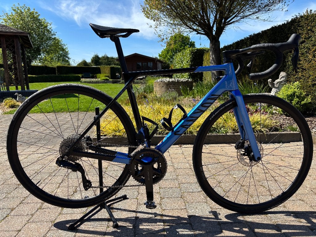 Canyon Ultimate CF SL7 Di2 incl. powermeter - maat M, Fietsen en Brommers, Fietsen | Racefietsen, 28 inch, Carbon, Heren, Zo goed als nieuw