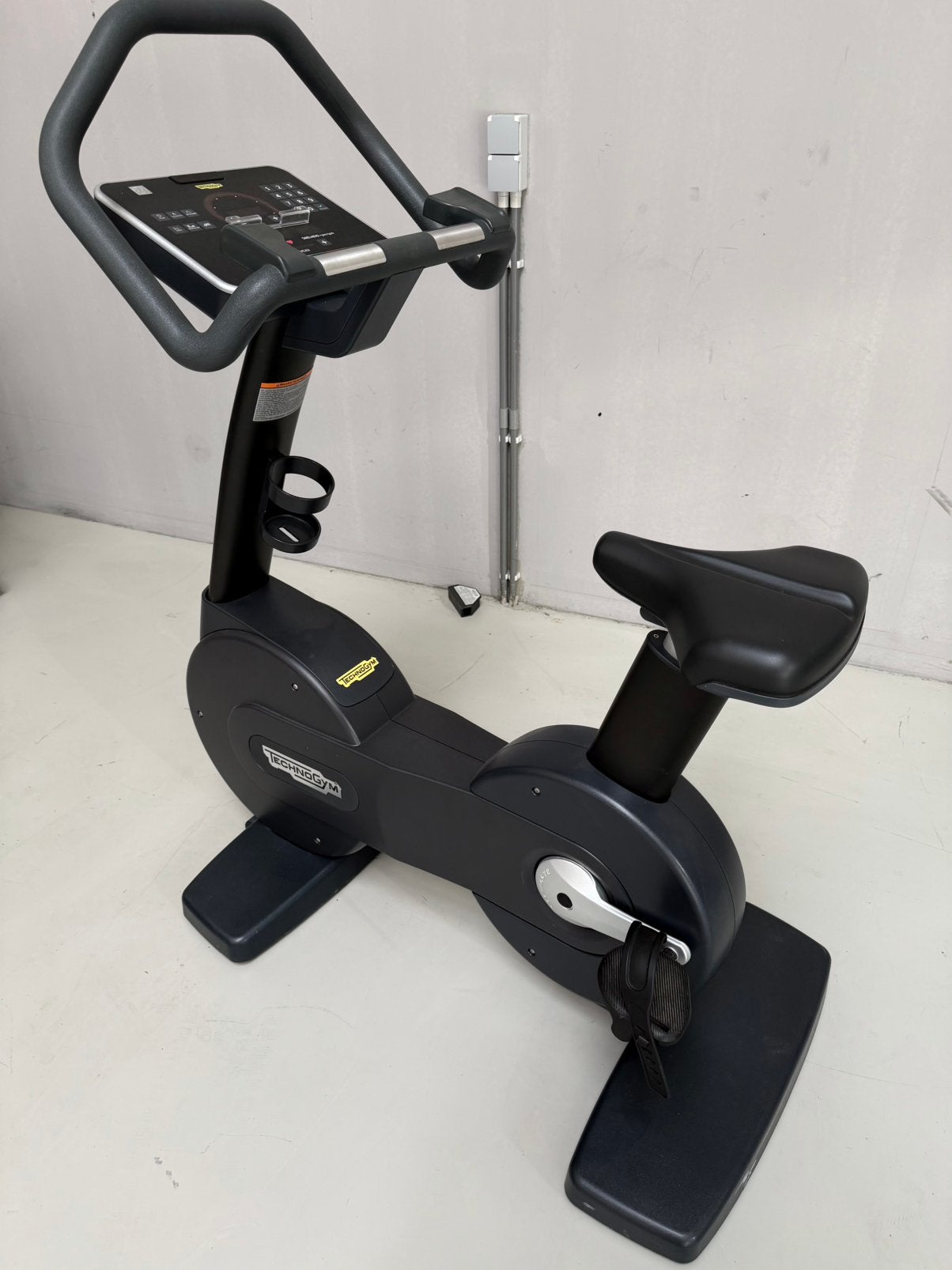 HOME TRAINER TECHNOGYM, Enlèvement ou Envoi, Comme neuf, Jambes, Vélo d'appartement