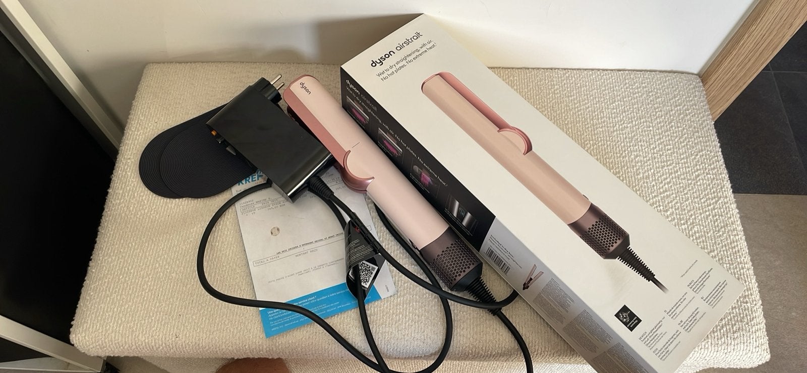 Dyson airstrait roze stijltang (onder garantie), Ophalen, Zo goed als nieuw