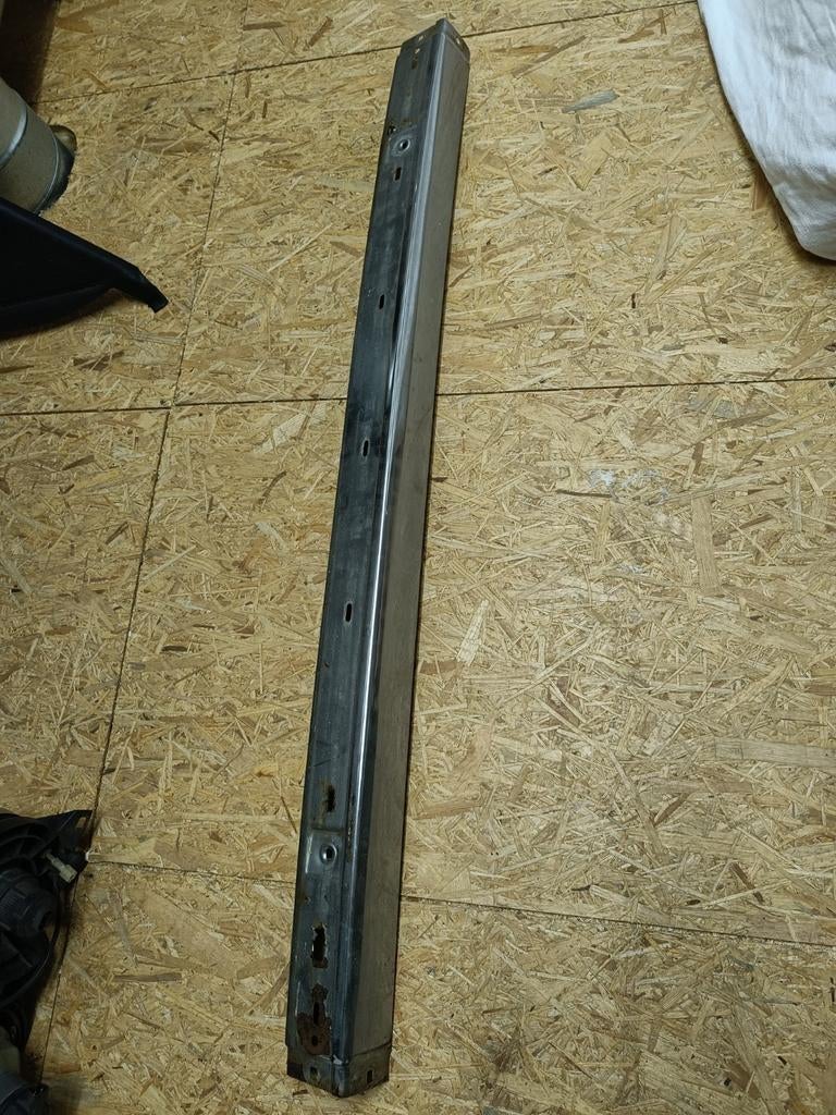 Chroom middenstuk achterbumper bmw e30 type1, Auto-onderdelen, Carrosserie, BMW, Voor, Ophalen