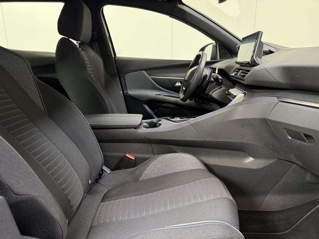 Peugeot 3008 1.2 Benzine Autom. - Airco - GPS - 32 000 KM!, 0 kg, Argent ou Gris, Achat, 0 kg