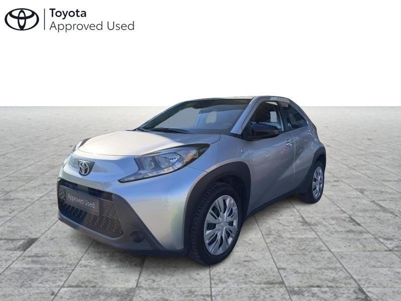 Toyota Aygo X play, Auto's, 72 pk, https://public.car-pass.be/vhr/9361004b-b1f5-4d47-8e50-2a36ac37ee62, Handgeschakeld, 5 deurs