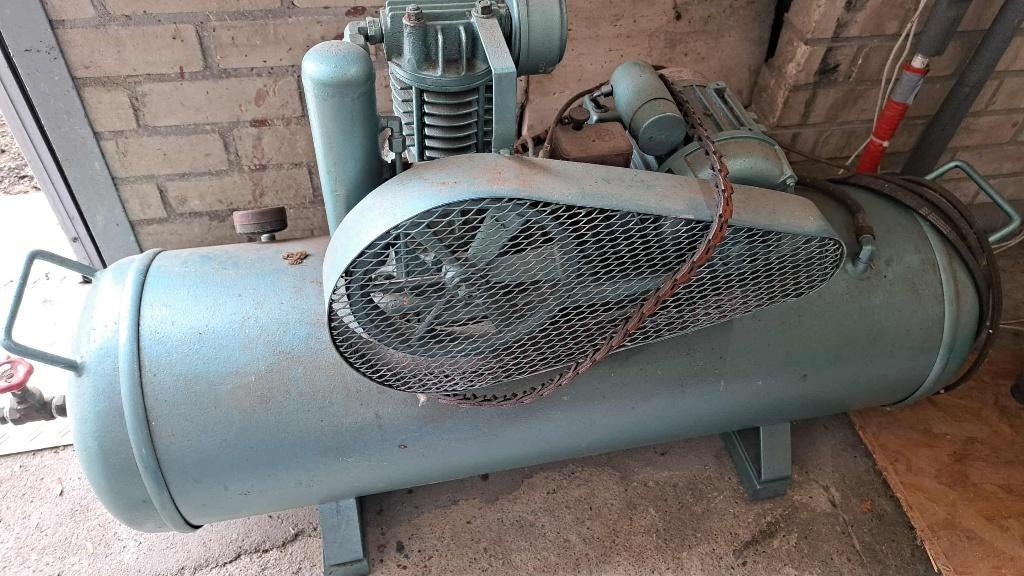 Vintage compresso en andere mancave decoratie artikelen, Ophalen, Gebruikt