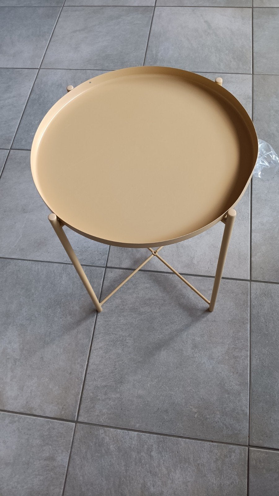 Ikea bijzettafeltje, Huis en Inrichting, Tafels | Bijzettafels, Ophalen