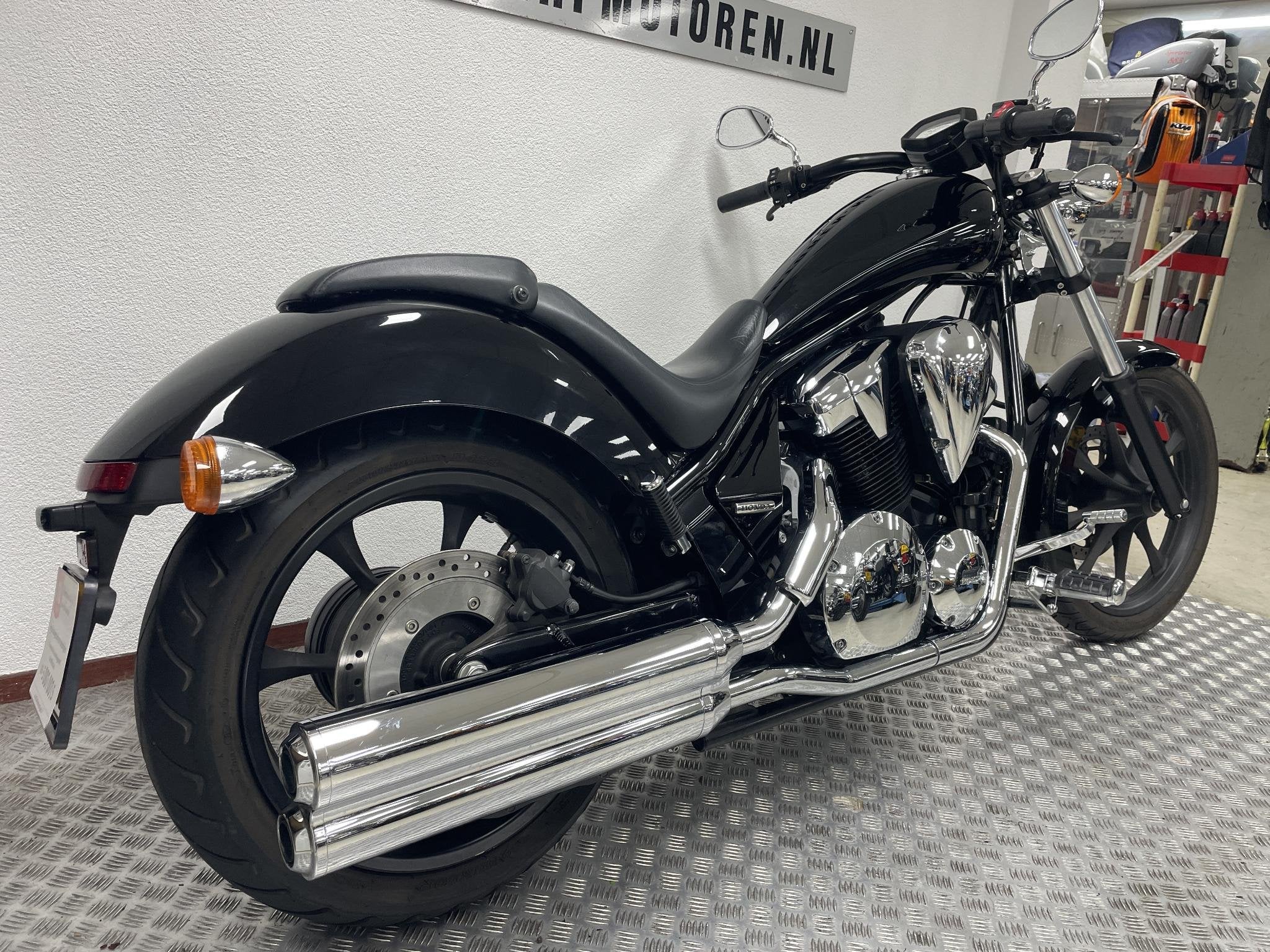 Honda VT 1300 CX FURY CUSTOM BOVAGGARANTIE 7572 KM !, Motos, 1312 cm³, Plus de 35 kW, Chopper, Honda Motor Europe Limited