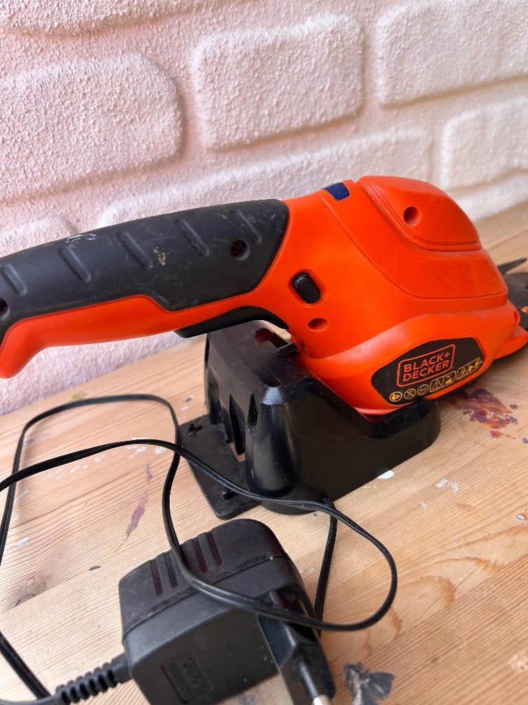 tuingereedschap, Ophalen, Gebruikt, Black & Dekker