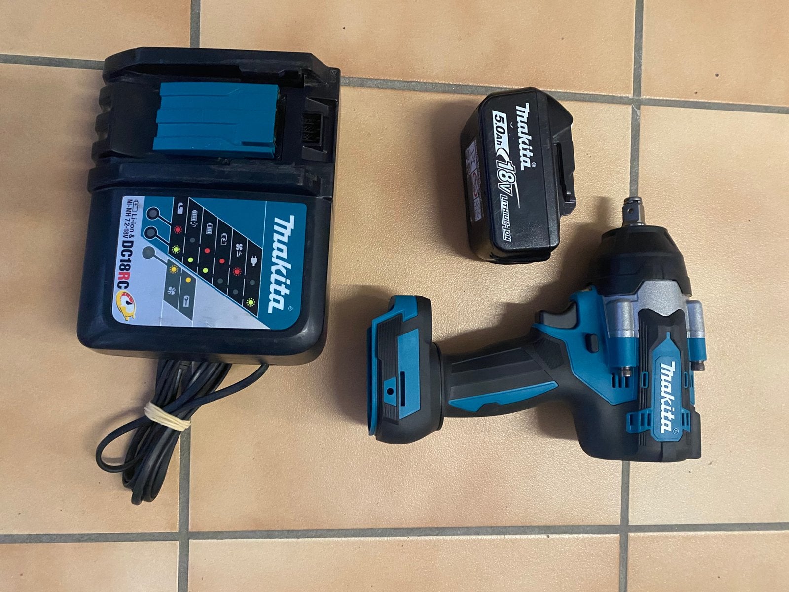 Makita boulonneuse, Enlèvement, Comme neuf