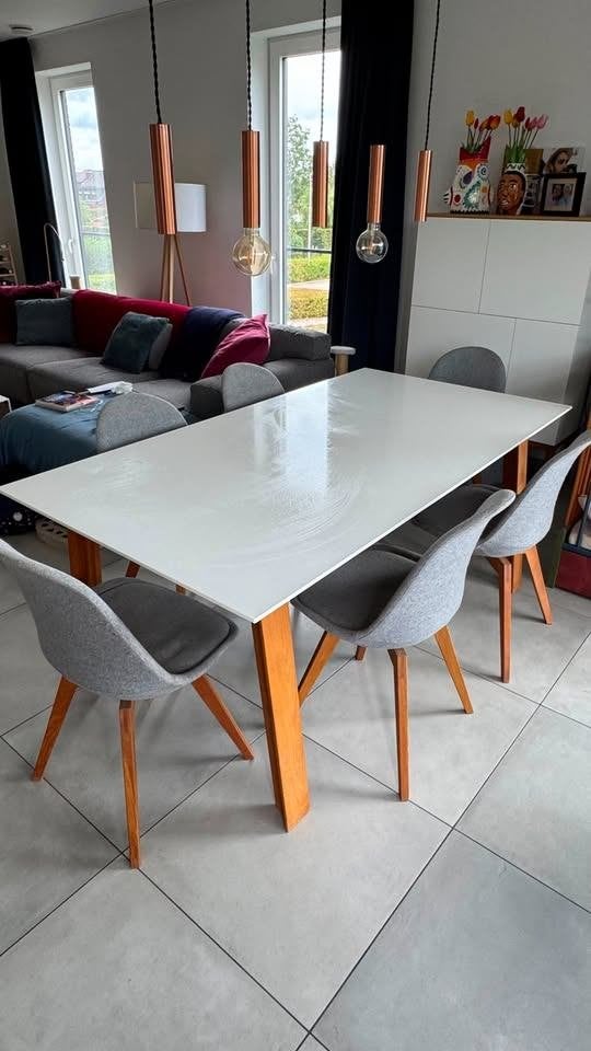 Witte tafel, 150 à 200 cm, Cinq personnes ou plus, Enlèvement, Utilisé