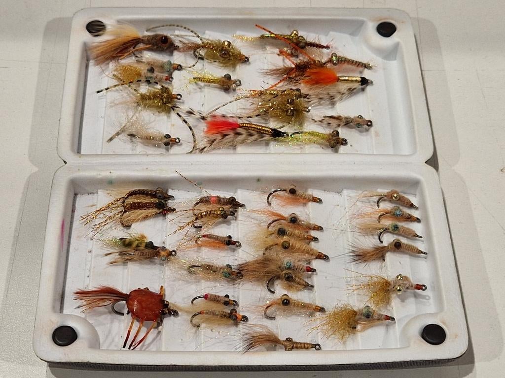 Zeeforel , zeebaars , schrimp fly vliegen in doos , 41 stuks, Enlèvement ou Envoi