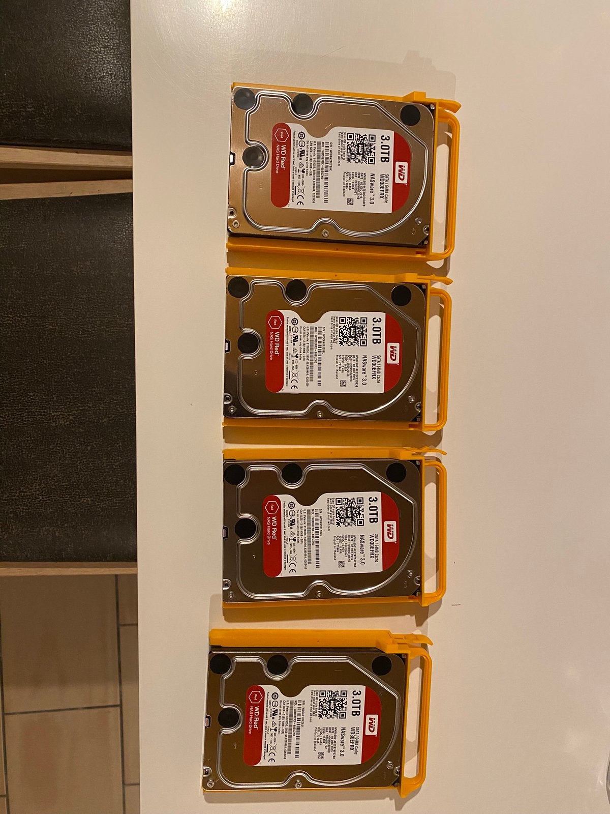 4x WD30EFRX (3TB/stuk) dus in totaal 12TB met Zyxell NAS540, Ophalen of Verzenden, Zo goed als nieuw