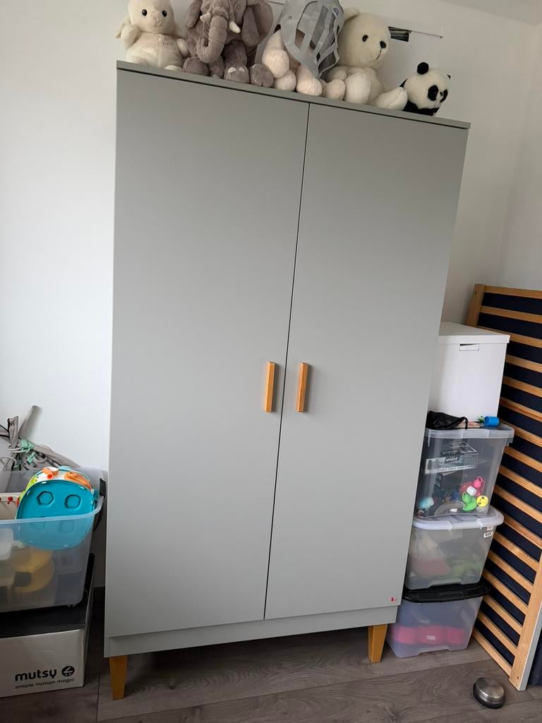 Vox Lounge Double Wardrobe in Light Grey & Oak, Kinderen en Baby's, Kinderkamer | Commodes en Kasten, Zo goed als nieuw, Commode