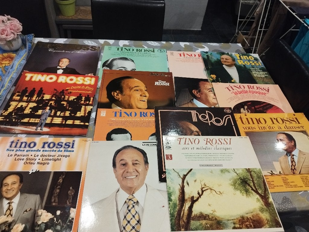 Lot de 16 vinyles 33 tours Tino Rossi, Enlèvement, Utilisé