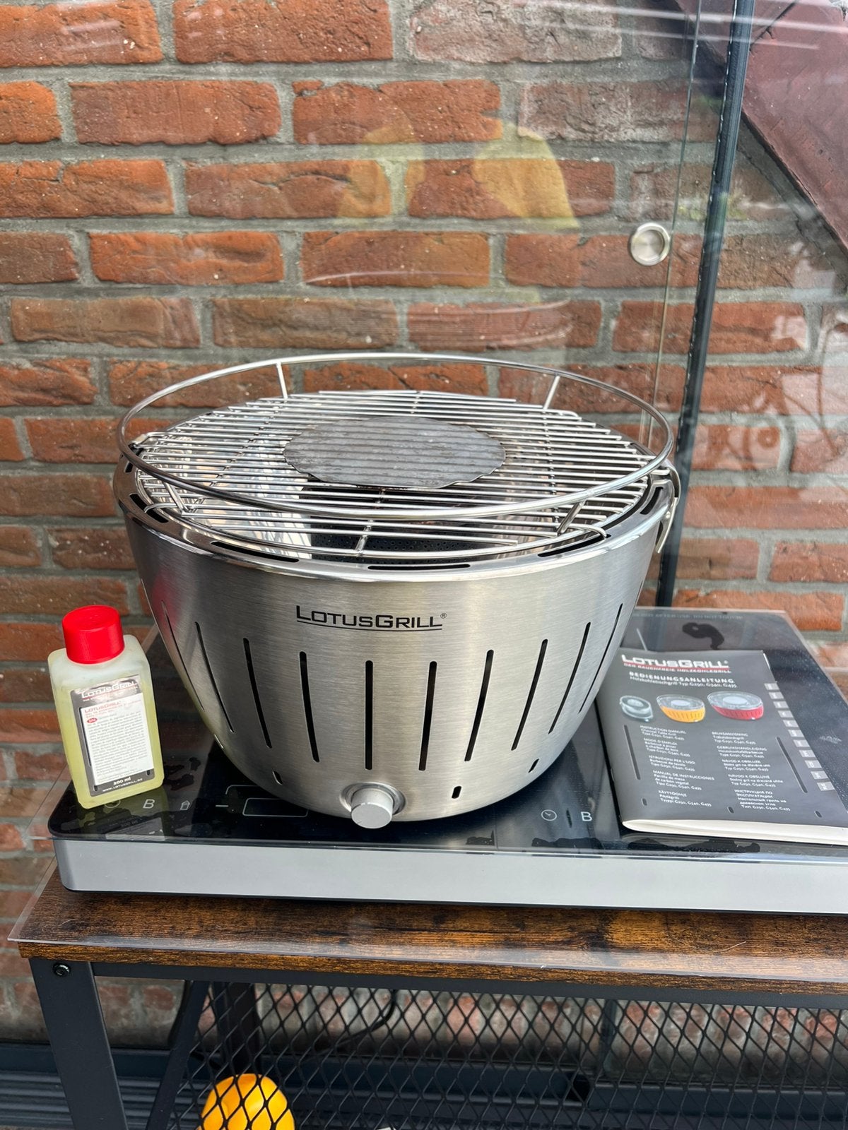 Lotusgrill BBQ Tafelmodel, Enlèvement ou Envoi, Comme neuf, Avec accessoires