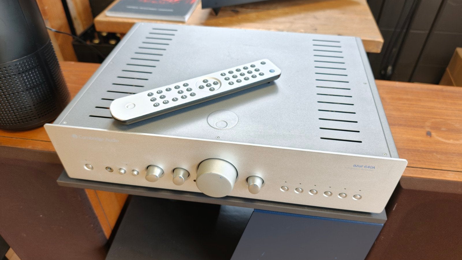 amplificateur intégré Cambridge Audio Azur 640A – Silver, TV, Hi-fi & Vidéo, Autres marques, 60 à 120 watts, Enlèvement, Stéréo