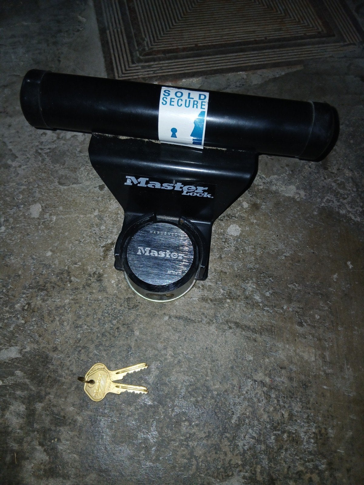 sécurité porte de garage Master lock, Enlèvement, Comme neuf