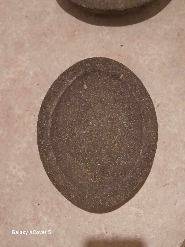 Zware ovale schaal van lavasteen (23cm), Overige materialen, Schaal, Nieuw, Ophalen of Verzenden