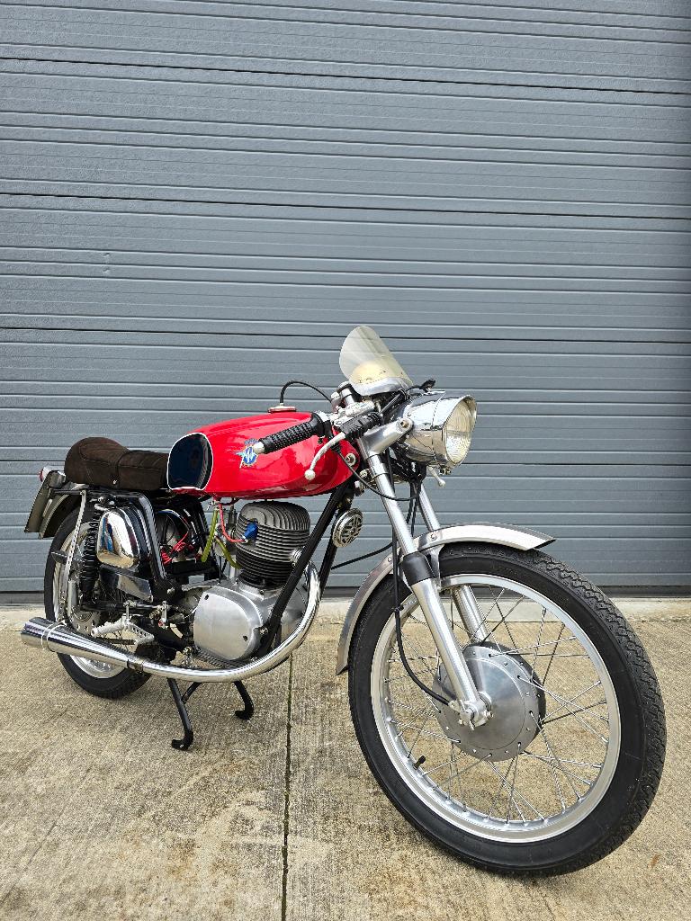 MV Agusta RSS ZELDZAAM, Motos, Sport