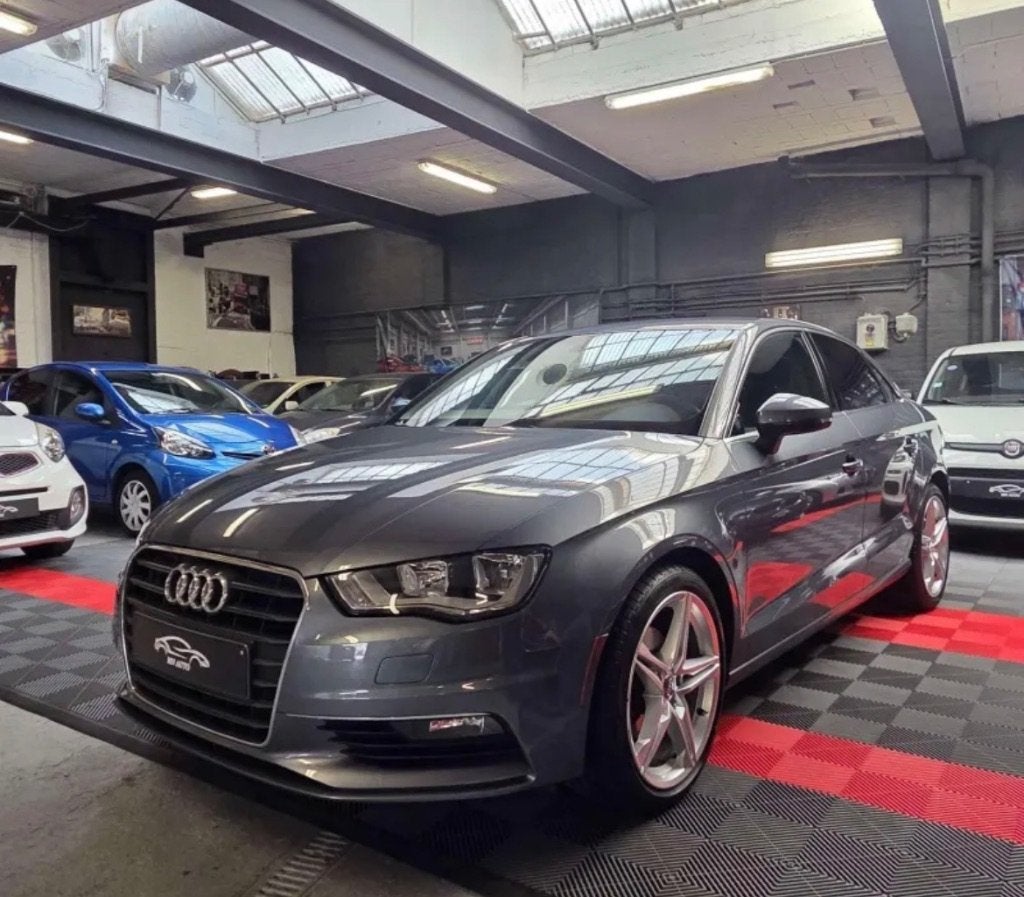 Audi A3, Auto's, Automaat, Achterwielaandrijving, Euro 6, 4 cilinders