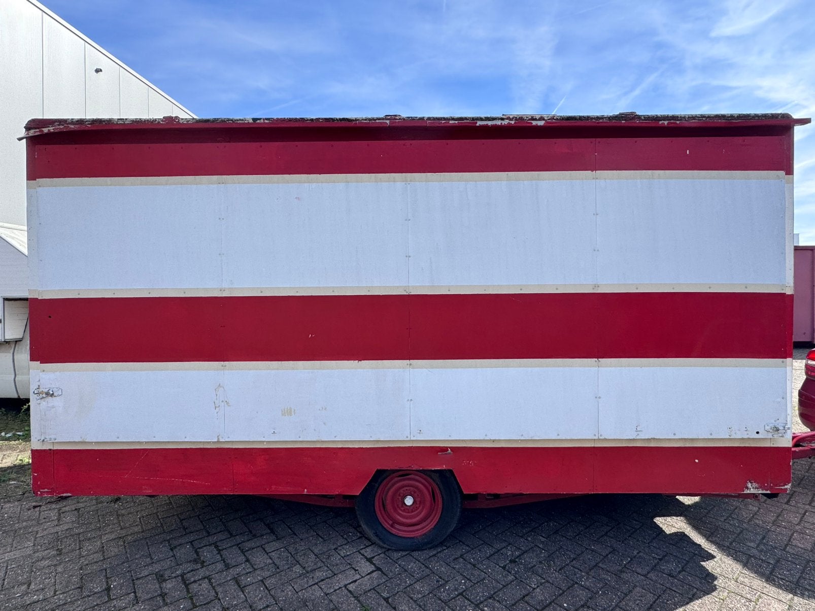 Verkoopwagen opknapper, Ophalen