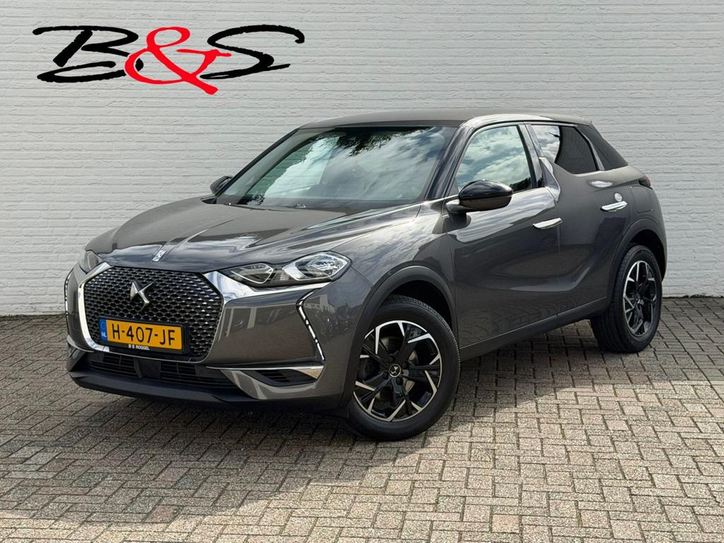 DS Automobiles DS3 Crossback 1.2 PureTech So Chic Camera Nav, Automaat, 110 g/km, Bedrijf, Grijs