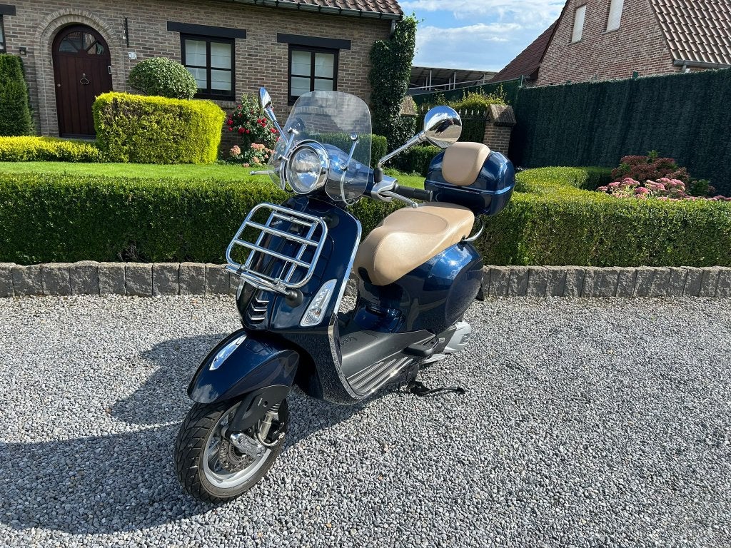 Vespa Primavera 125cc, Motoren, Scooter, Occasion, Bedrijf, 125 cc