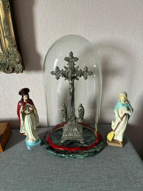 Kruisbeeld, Antiek en Kunst, Antiek | Religieuze voorwerpen, Ophalen