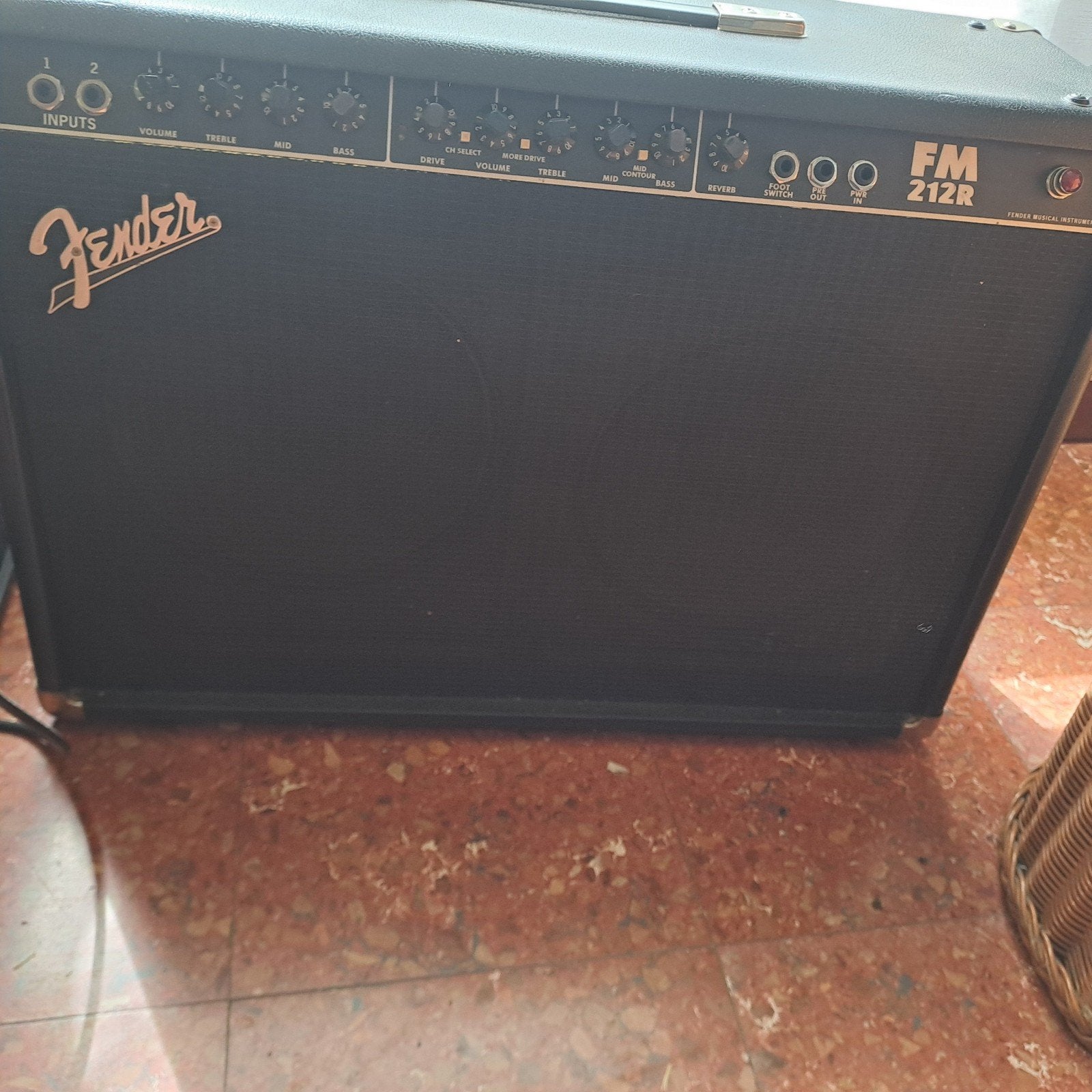 Ampli fender 120 watts., Enlèvement