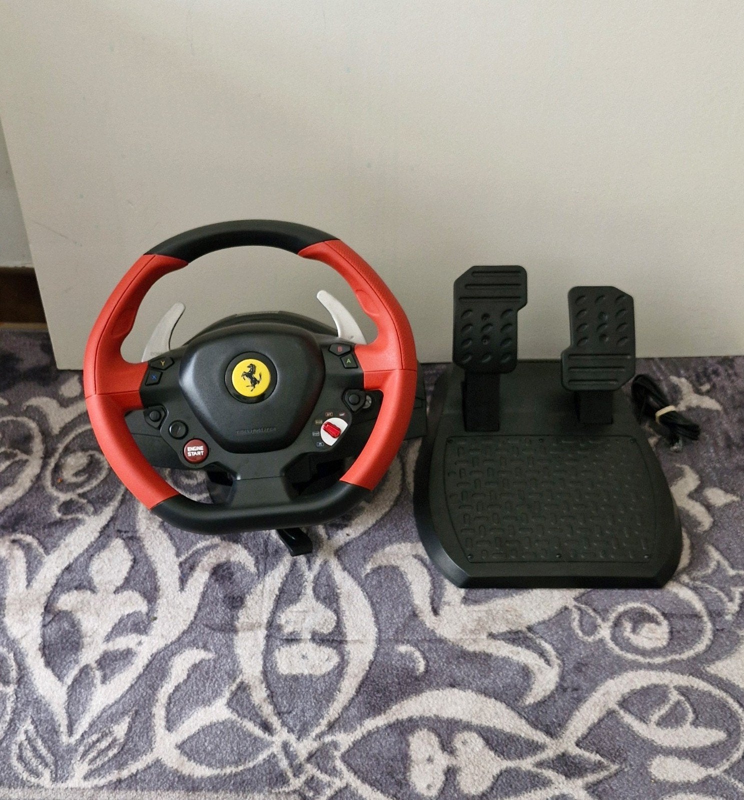 volant + pédalier Ferrari Xbox, Consoles de jeu & Jeux vidéo, Enlèvement
