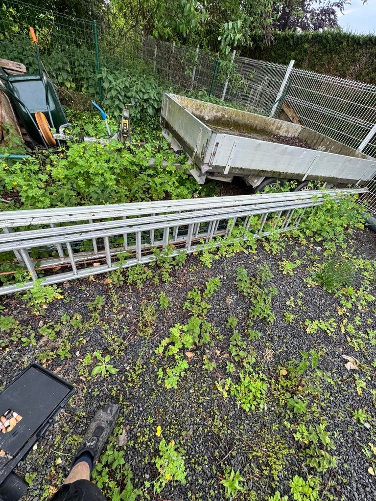 Te koop 2ladders, Doe-het-zelf en Bouw, Ladders en Trappen, Ophalen, Gebruikt, Ladder, 4 meter of meer