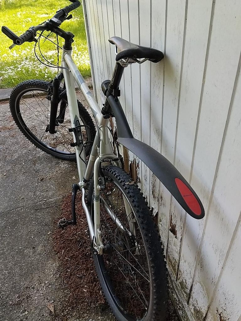 Mtb giant., Enlèvement, Giant