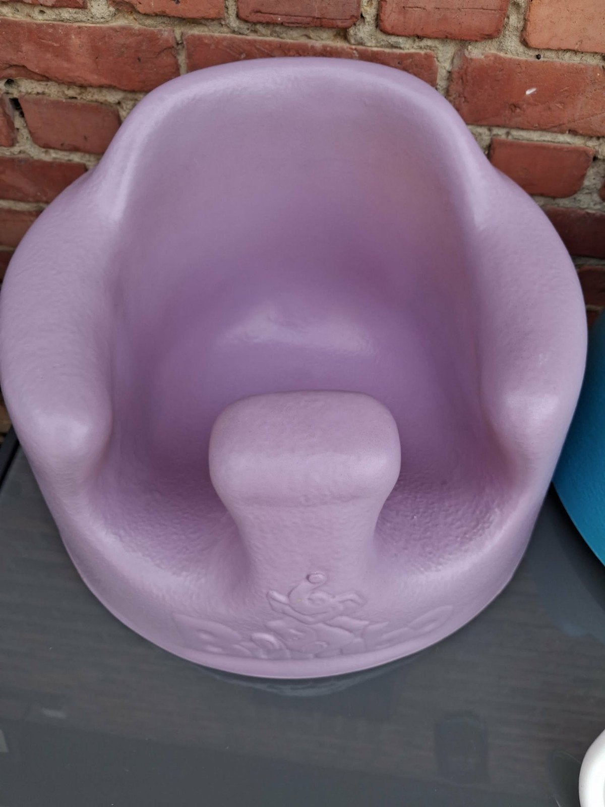 SIÈGES BUMBO AVEC TABLETTE, Enlèvement